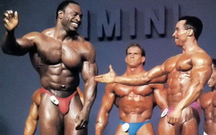 Том Тервиллигер, Tom Terwilliger на турнире Мистер Олимпия 1989 вместе с Ли Хейни, Мохаммед Беназиза