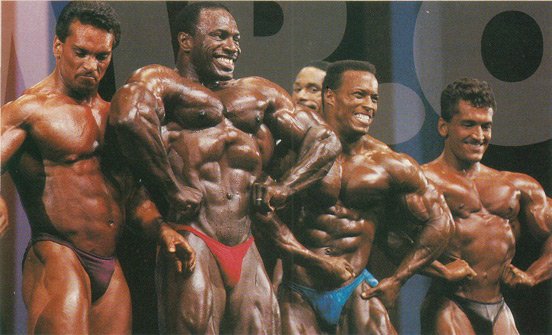 Ли Лабрада, Lee Labrada на турнире Мистер Олимпия 1990 вместе с Рич Гаспари, Ли Хейни, Майк Кристиан, Шон Рэй