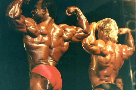 Дориан Ятс, Dorian Yates на турнире Мистер Олимпия 1991 вместе с Ли Хейни