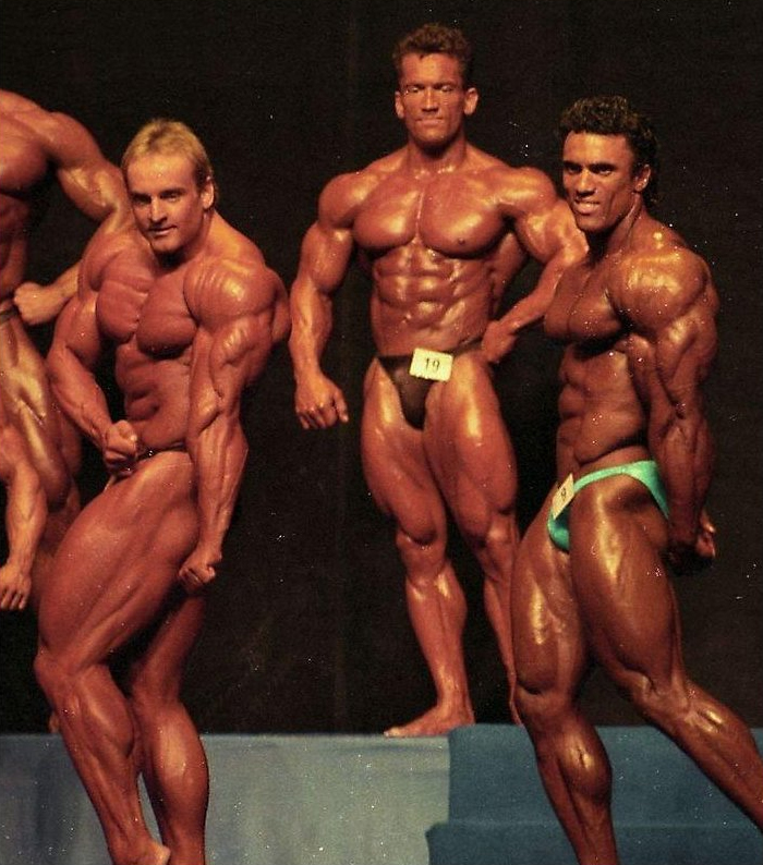 Андреас Мюнцер, Andreas Munzer на турнире Мистер Олимпия 1993 вместе с Ли Лабрада, Чарльз Клермонт