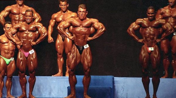 Дориан Ятс, Dorian Yates на турнире Мистер Олимпия 1993 вместе с Шон Рэй, Флекс Уиллер