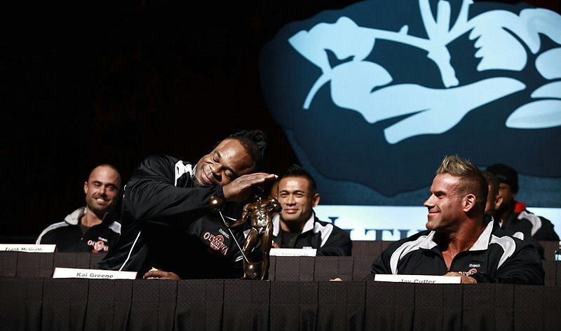 Кай Грин, Kai Greene на турнире Мистер Олимпия 2011 вместе с Джей Катлер