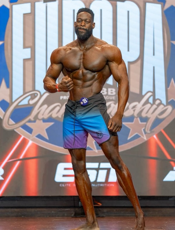 Адейеми Авоеми, Adeyemi Awoyemi, 