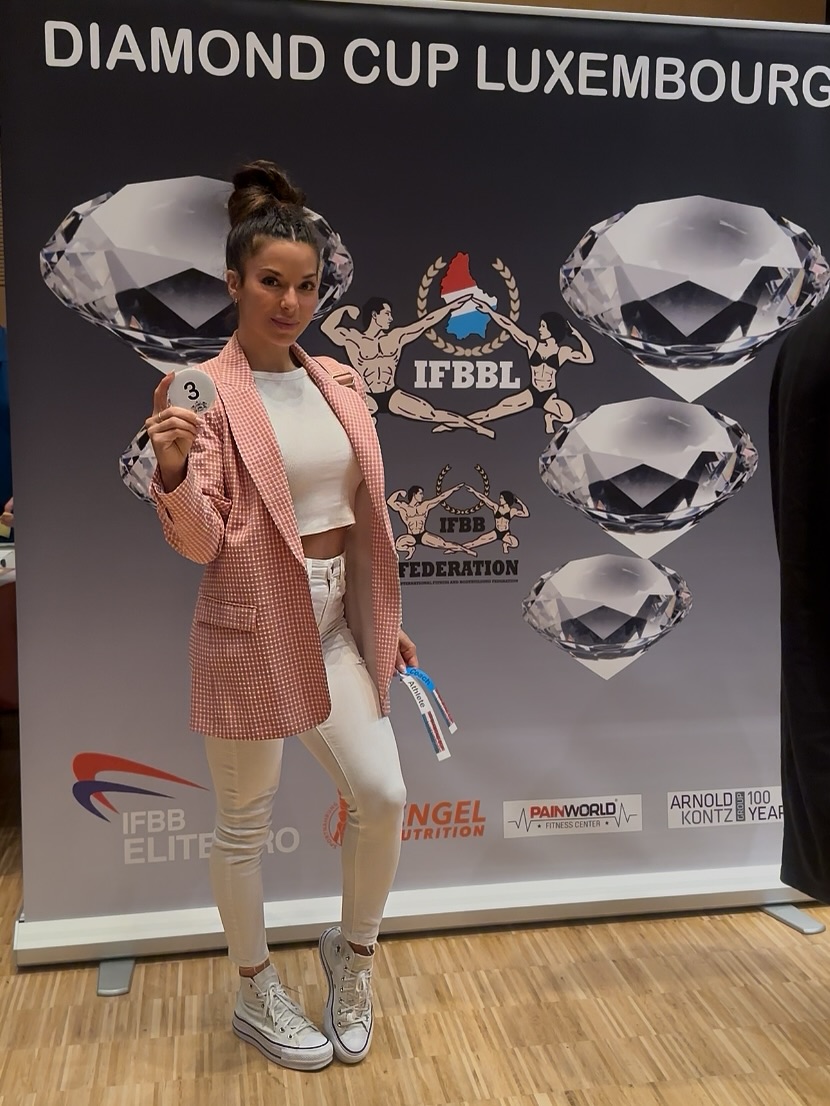 Барбара Альварес Бенеитес, Barbara Alvarez Beneitez, 