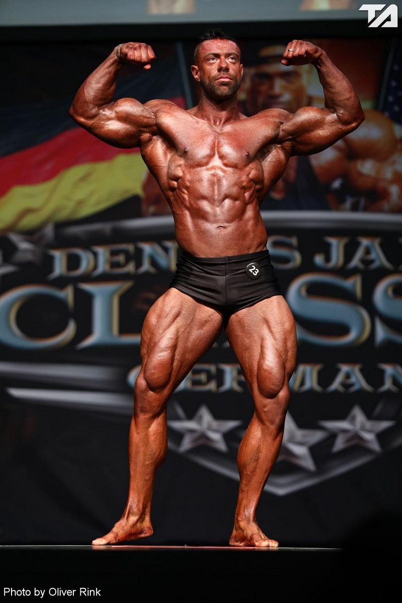 Келвин Хайнд, Kelvin Hinde, 