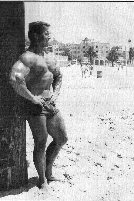 Ларри Скотт, Larry Scott, 
