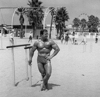 Ларри Скотт, Larry Scott, 