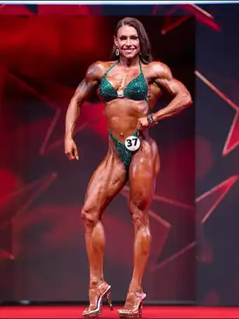 Моника Фосс, Monica Foss, 