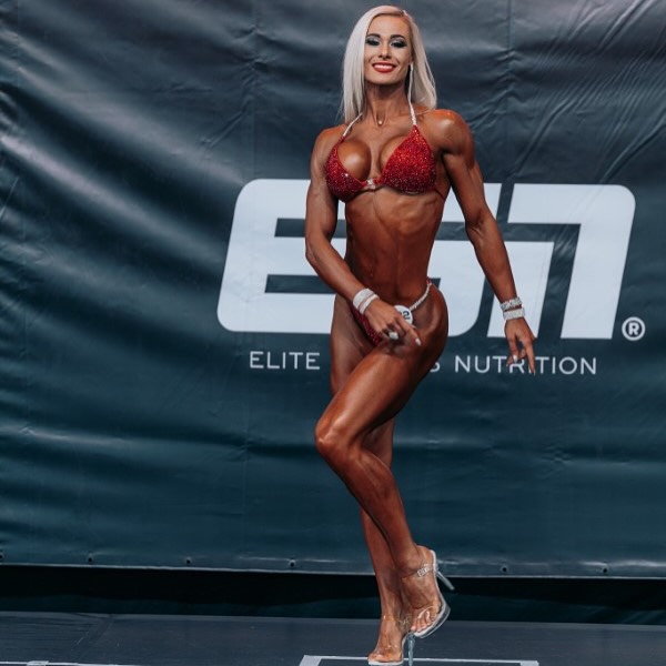 Моник Янсен ван Вурен, Monique Jansen Van Vuuren, 