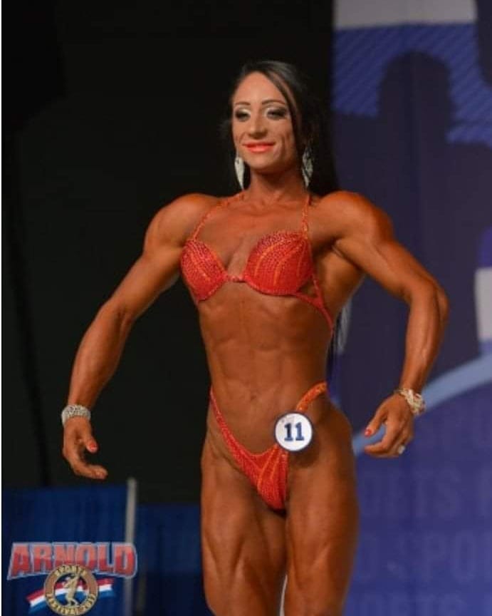 Николет Беркеш-Васвари, Nikolett Berkes-Vasvari, 