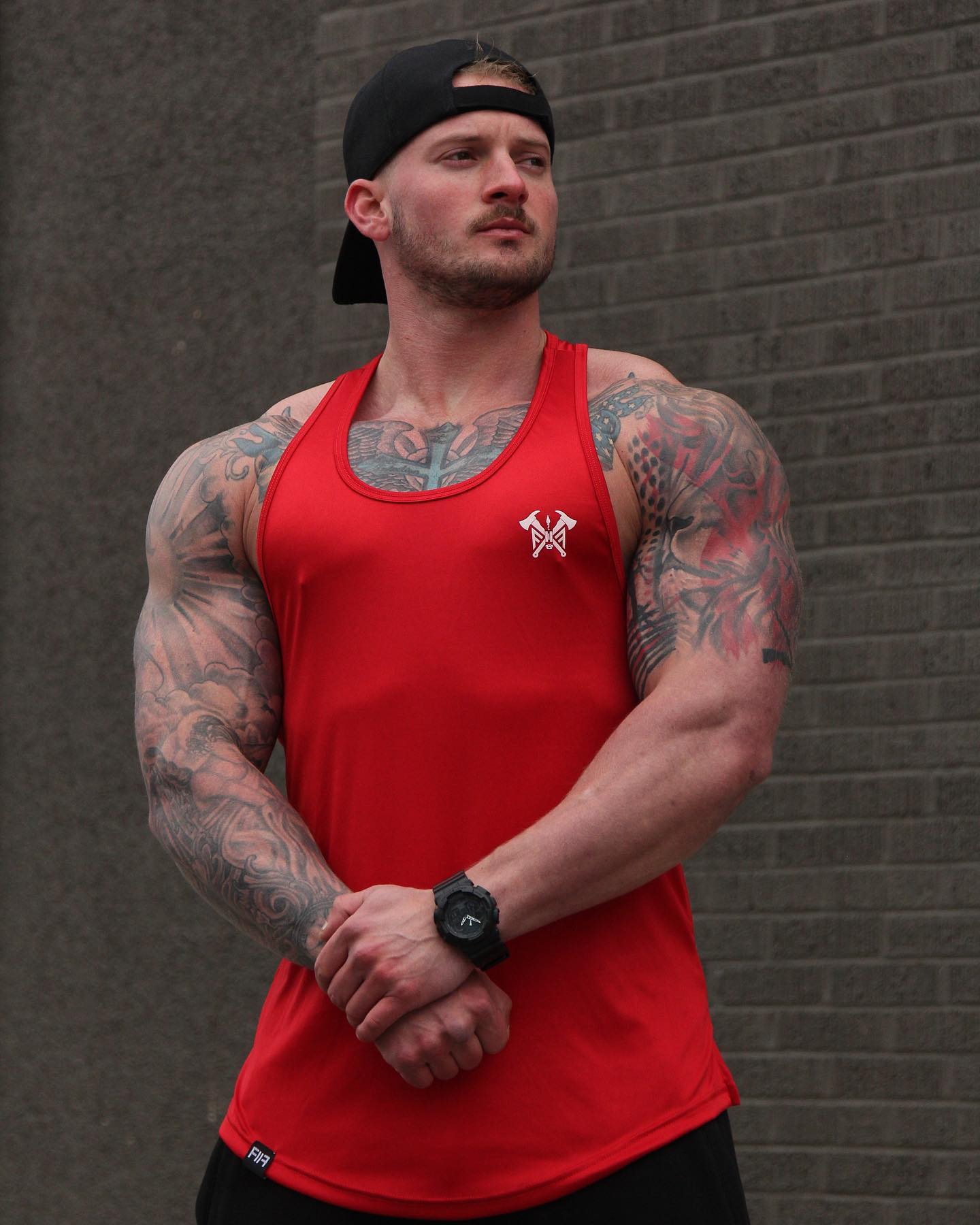 Дастин Оприсиу