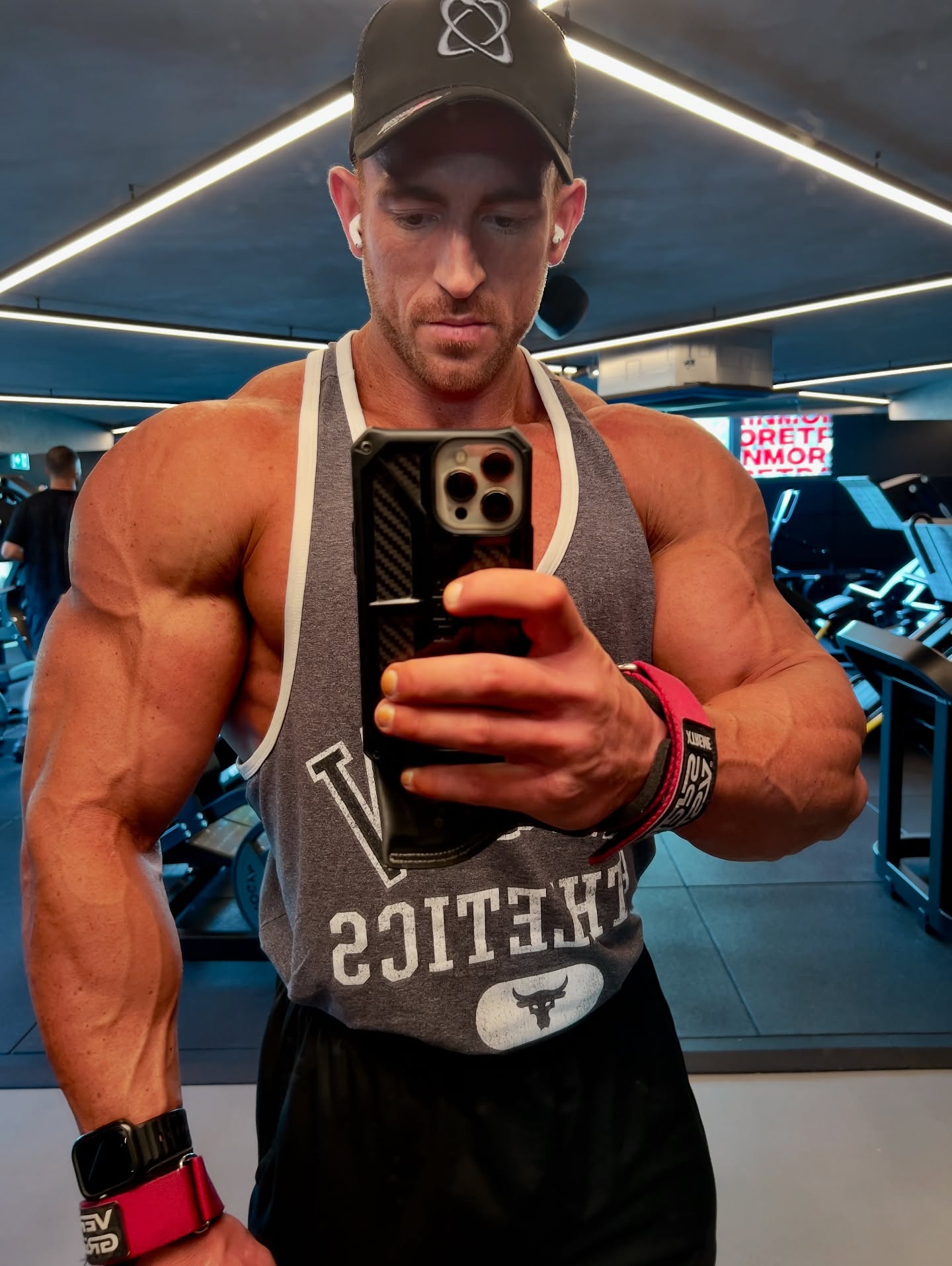 Дилан Доусон