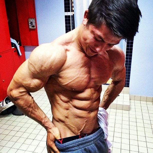 Флориан Вольф