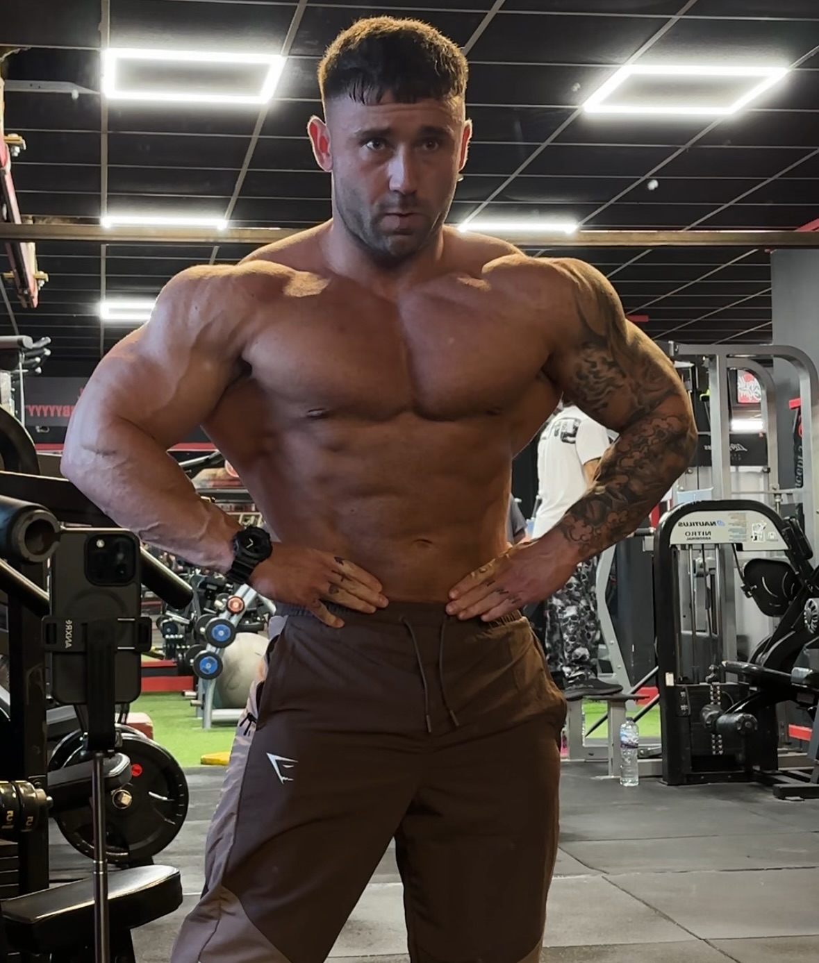 Ландон Найт