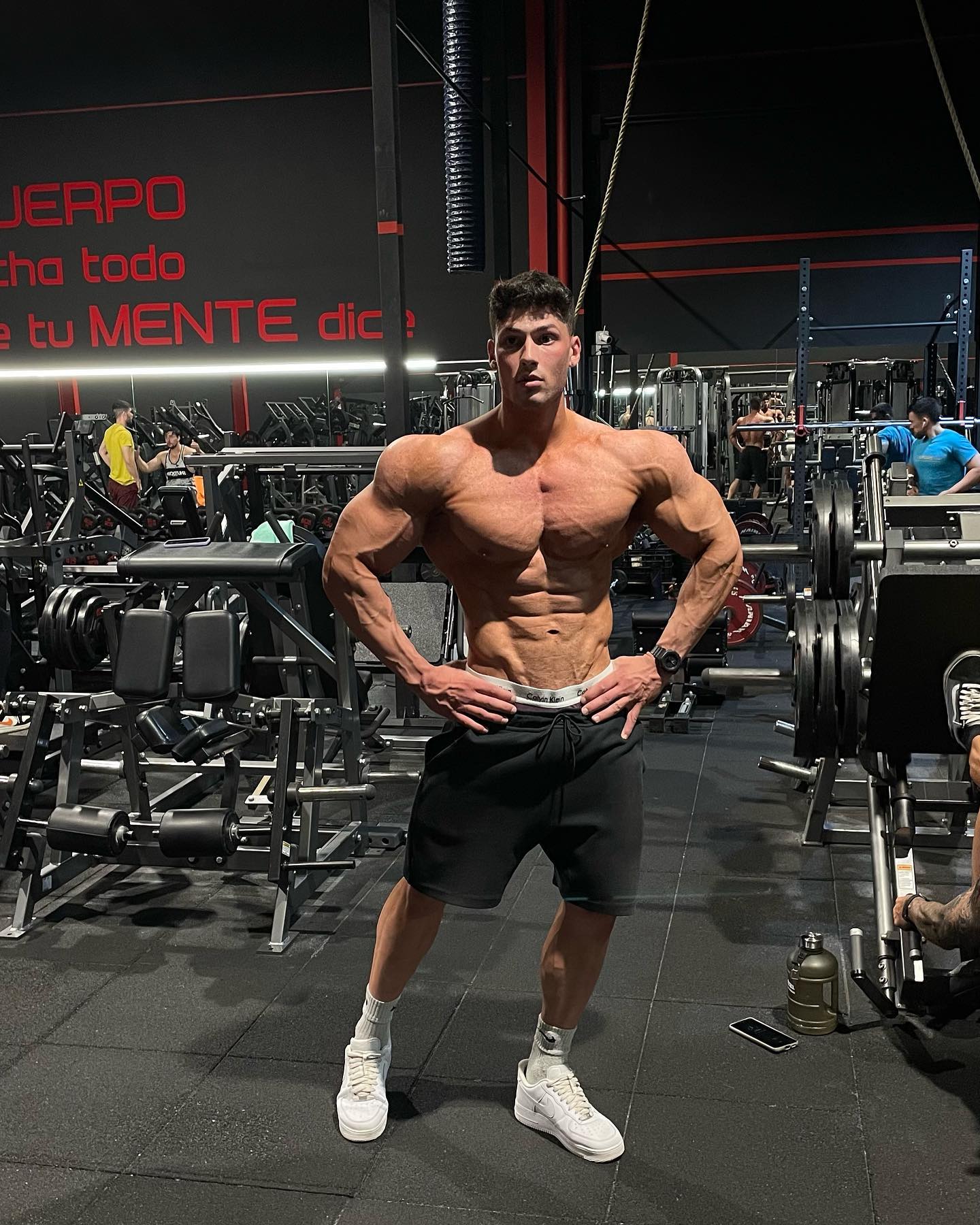 Леонардо Марки