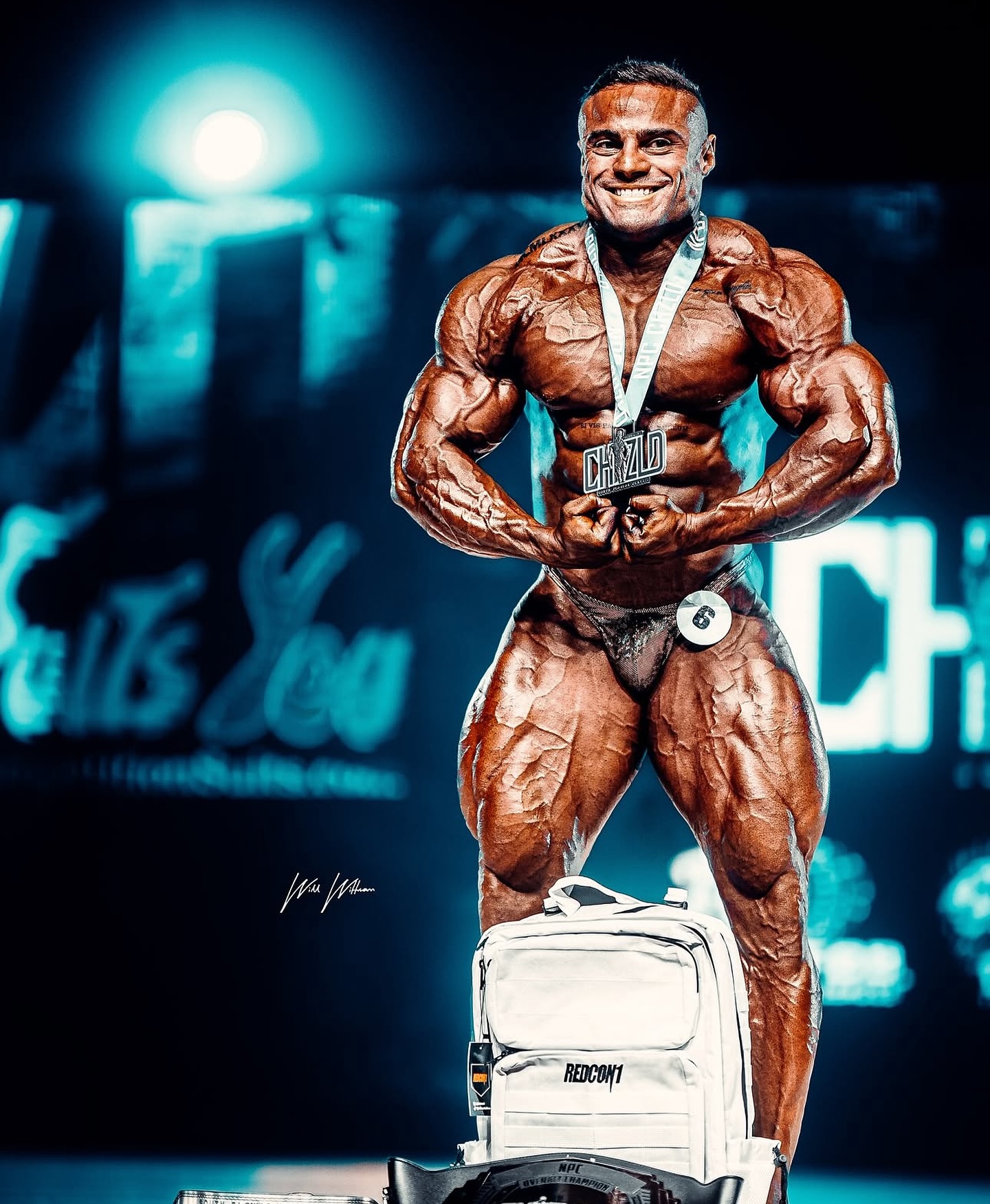 Луиз Эстевес