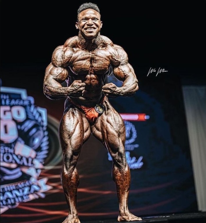 Тонио Бёртон