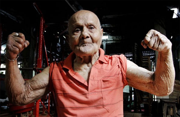 Манохар Айч – 100 лет в бодибилдинге Манохар Айч – 100 лет в бодибилдинге