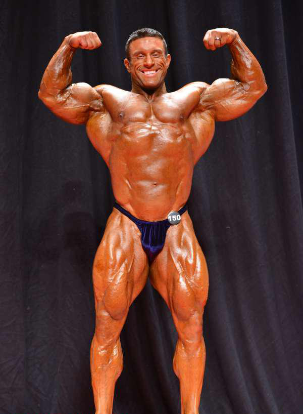 Блэир Моне - новый профессионал IFBB