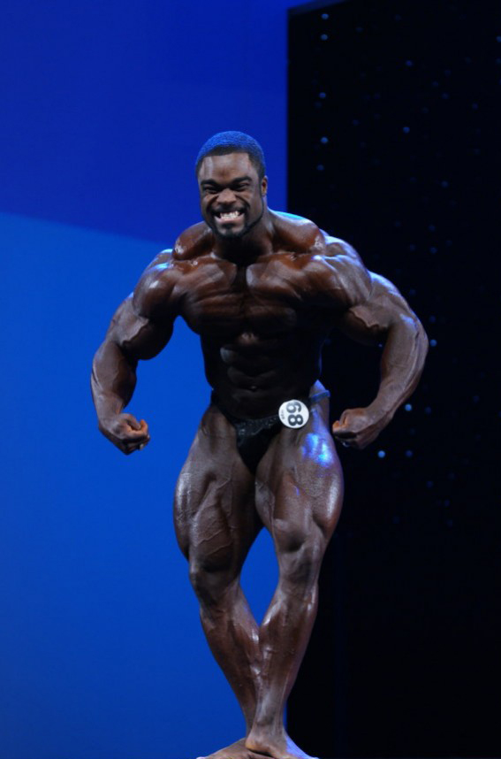 Брэндон Карри, Brandon Curry на турнире Арнольд Классик Европа 2013