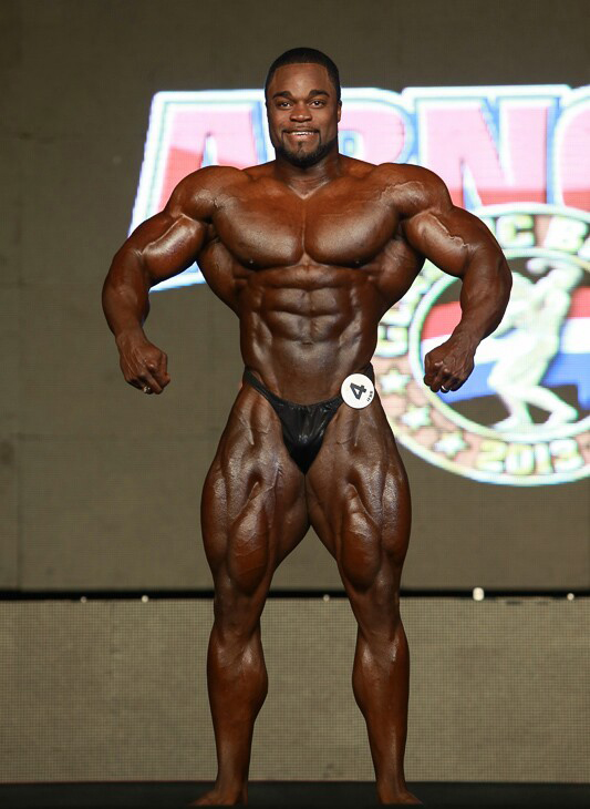 Брэндон Карри, Brandon Curry на турнире Арнольд Классик Бразилия 2013