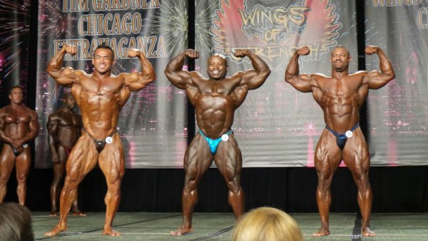 Хидетада Ямагиши, Hidetada Yamagishi на турнире Чикаго Про 2014 вместе с Чарльз Диксон, Ричард Трикки Джексон