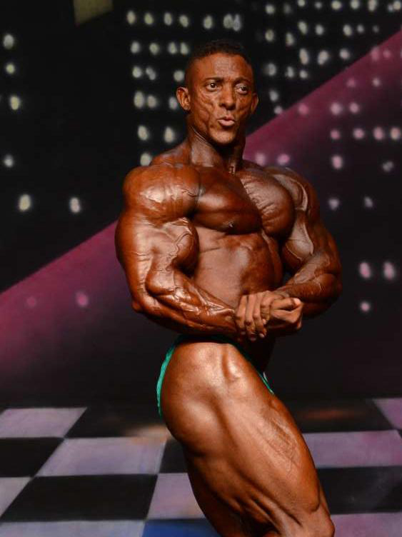 Трой Элвис, Troy Alves на турнире Европа Битва Чемпионов 2011