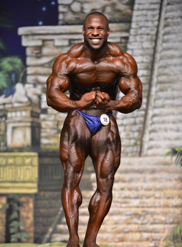Мбоя Едвардс, Mboya Edwards на турнире Европа Супершоу 2014