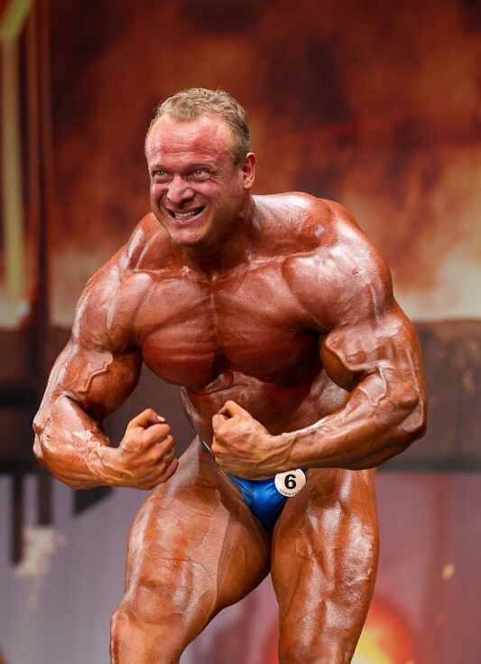 Олег Емельянов, Oleg Emelyanov на турнире ФИБО Пауэр Про 2011