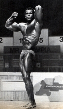 Серж Нюбре Мистер Олимпия 1975