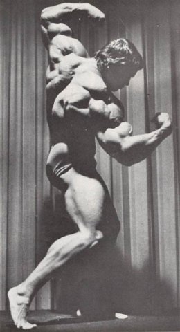 Арнольд Шварценеггер, Arnold Schwarzenegger на турнире Мистер Олимпия 1974