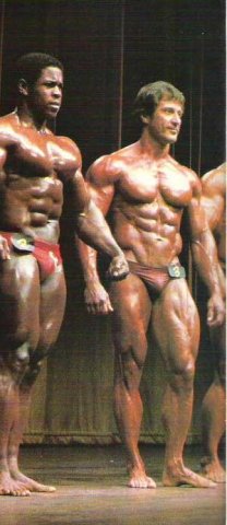 Фрэнк Зейн, Frank Zane на турнире Мистер Олимпия 1983 вместе с Бертил Фокс