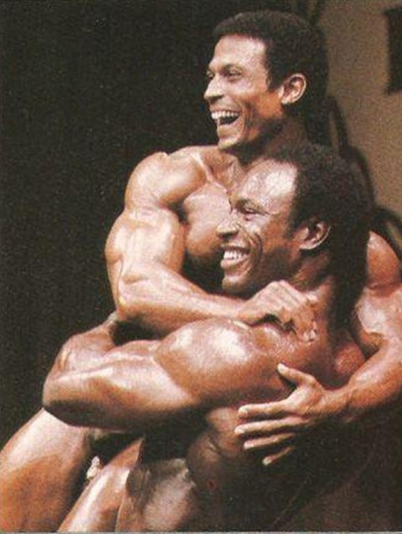 Ли Хейни, Lee Haney на турнире Мистер Олимпия 1984 вместе с Мохаммед Маккави