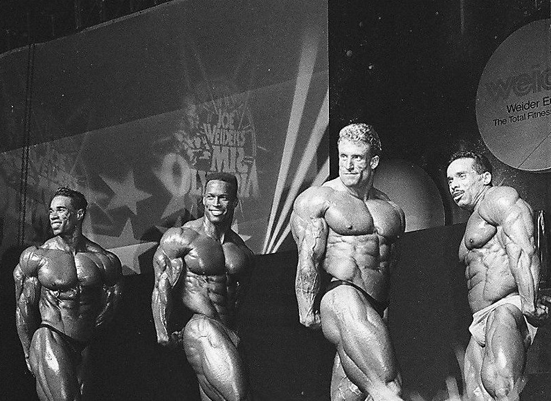Дориан Ятс, Dorian Yates на турнире Мистер Олимпия 1992 вместе с Кевин Леврон, Шон Рэй, Мохаммед Беназиза
