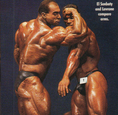 Кевин Леврон, Kevin Levrone на турнире Мистер Олимпия 1996 вместе с Нассер Эль Сонбати