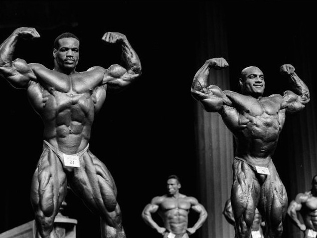 Крис Кормье, Chris Cormier на турнире Мистер Олимпия 1998 вместе с Эрни Тейлор