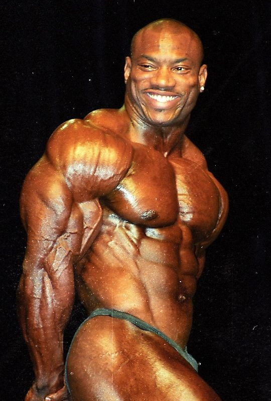 Декстер Джексон, Dexter Jackson на турнире Мистер Олимпия 1999