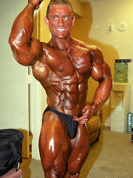 Ли Прист, Lee Priest на турнире Мистер Олимпия 1999