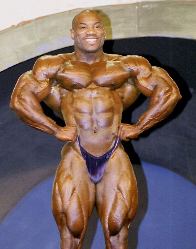 Декстер Джексон, Dexter Jackson на турнире Мистер Олимпия 2000