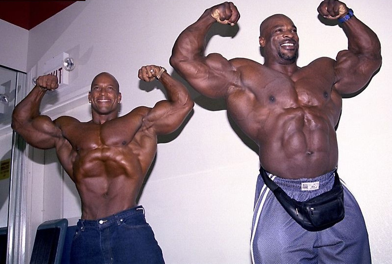 Ронни Колеман, Ronnie Coleman на турнире Мистер Олимпия 2001 вместе с Шон Рэй