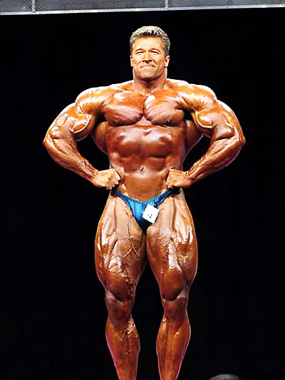 Гюнтер Шлиеркамп, Gunter Schlierkamp на турнире Мистер Олимпия 2001