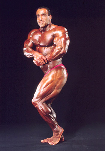 Деннис Джеймс, Dennis James на турнире Мистер Олимпия 2001