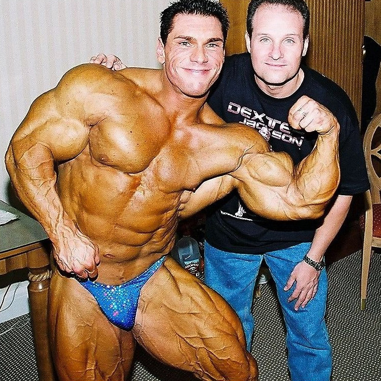 Франциско Пако Батиста, Francisco Bautista на турнире Мистер Олимпия 2002