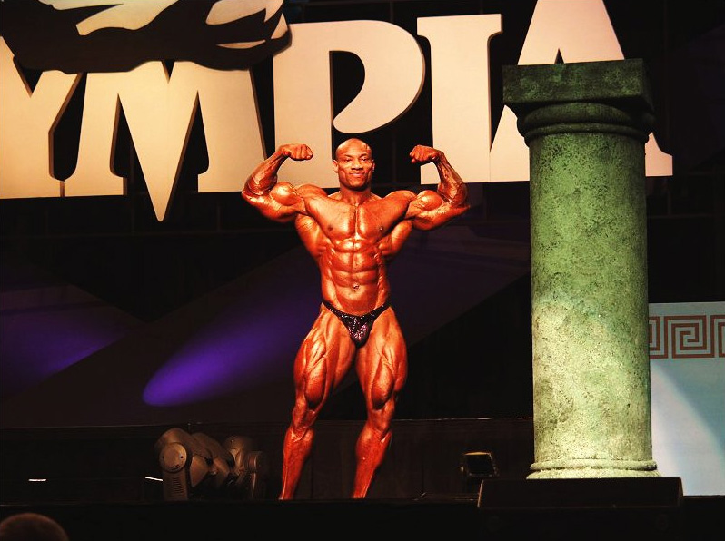 Декстер Джексон, Dexter Jackson на турнире Мистер Олимпия 2002