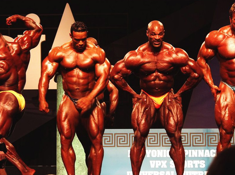 Кевин Леврон, Kevin Levrone на турнире Мистер Олимпия 2002 вместе с Ронни Колеман