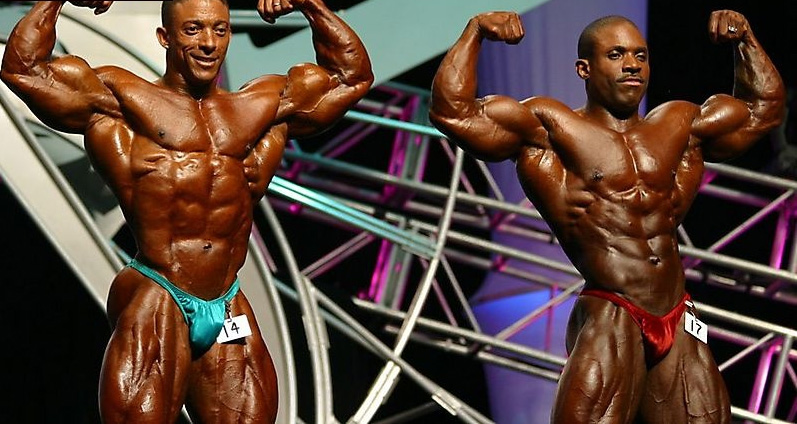 Мелвин Энтони, Melvin Anthony на турнире Мистер Олимпия 2003 вместе с Трой Элвис