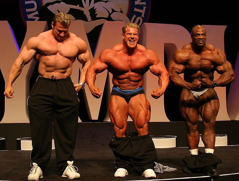 Ронни Колеман, Ronnie Coleman на турнире Мистер Олимпия 2004 вместе с Гюнтер Шлиеркамп, Джей Катлер