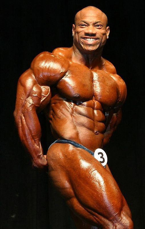 Декстер Джексон, Dexter Jackson на турнире Мистер Олимпия 2004