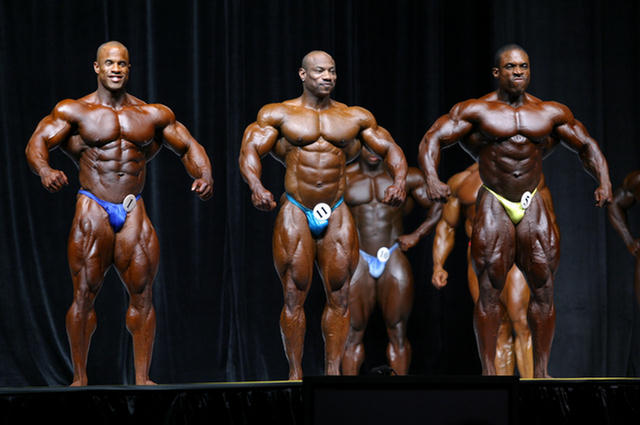 Виктор Мартинез, Victor Martinez на турнире Мистер Олимпия 2006 вместе с Декстер Джексон, Мелвин Энтони