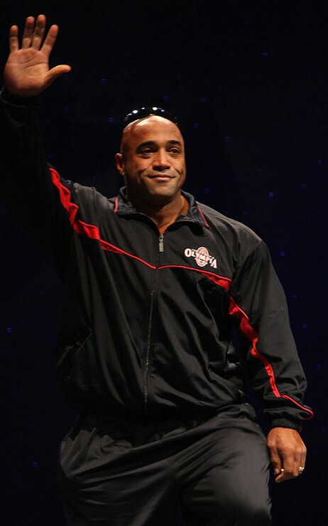 Деннис Джеймс, Dennis James на турнире Мистер Олимпия 2009